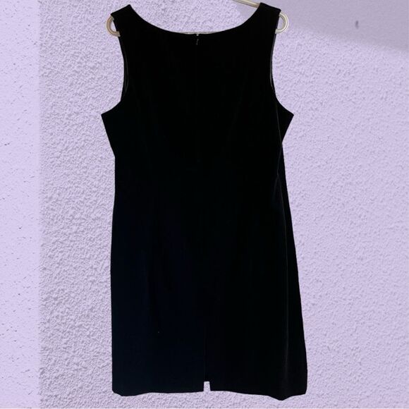 Vintage 90s Laura Ashley black velvet dress embroidery - Picture 4 of 13